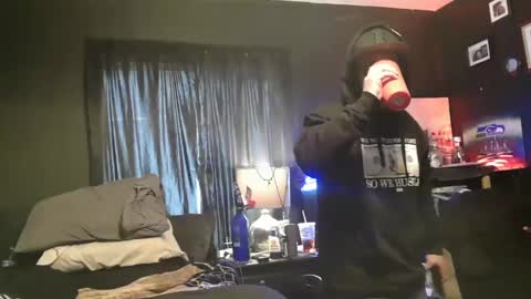 Snapshot of n3v3rpanic1 chatting on March 7, 4:55 pm SnackPants online show from March 7, 4:55 pm