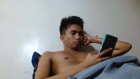 nachos072800 online show from February 19, 1:38 am