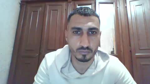 Snapshot of nadirff16 chatting on February 1, 2:34 pm V online show from February 1, 2:34 pm