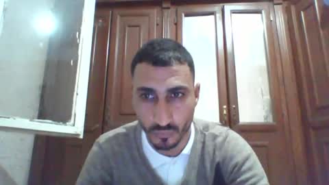 Snapshot of nadirff16 chatting on January 23, 12:30 pm V online show from January 23, 12:30 pm