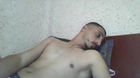 Snapshot of nadirff16 chatting on October 14, 10:35 pm V online show from October 14, 10:35 pm