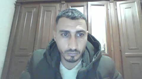 Snapshot of nadirff16 chatting on February 1, 5:37 pm V online show from February 1, 5:37 pm