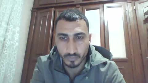 Snapshot of nadirff16 chatting on February 7, 2:15 pm V online show from February 7, 2:15 pm