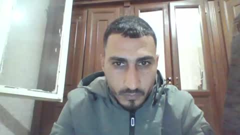 Snapshot of nadirff16 chatting on February 5, 12:38 pm V online show from February 5, 12:38 pm
