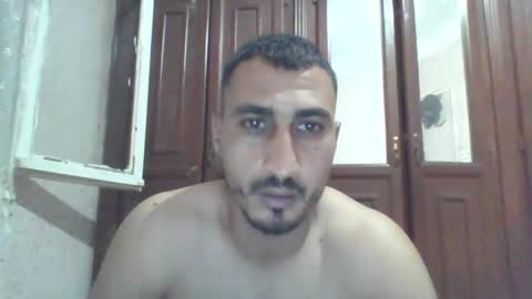 Snapshot of nadirff16 chatting on October 10, 6:14 pm V online show from October 10, 6:14 pm