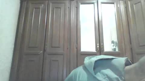 Snapshot of nadirff16 chatting on January 20, 3:18 pm V online show from January 20, 3:18 pm