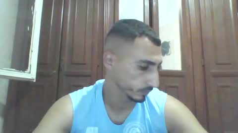 Snapshot of nadirff16 chatting on September 28, 3:43 pm V online show from September 28, 3:43 pm