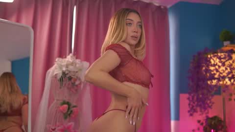 Nadia online show from February 6, 10:41 am