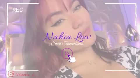 Snapshot of nahia_low chatting on March 4, 2:27 am  Valeria  online show from March 4, 2:27 am