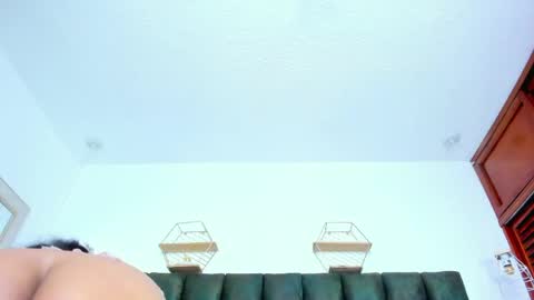 Nahomy online show from March 31, 8:31 pm