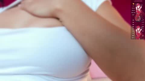 Snapshot of nahomyroberts chatting on February 19, 7:26 pm Nahomy Roberts online show from February 19, 7:26 pm