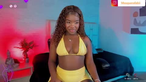 naina deivis33 online show from February 28, 5:44 am