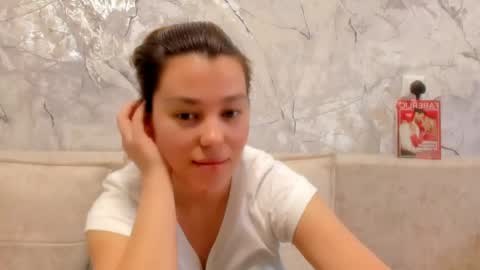 naked_bebe_hot online show from April 27, 12:30 am