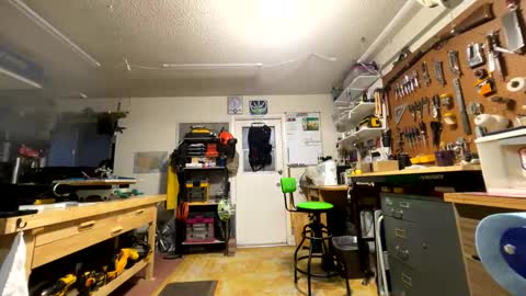 nakedhandymanaz online show from March 17, 1:54 am