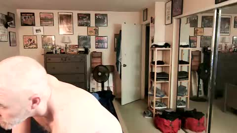 nakedmonkey online show from November 9, 5:11 am