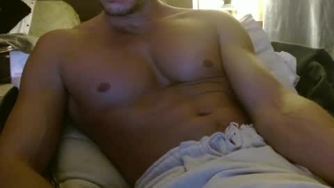 Snapshot of nakedwoodbbttr chatting on January 11, 4:06 am nakeDwoodBbetter online show from January 11, 4:06 am