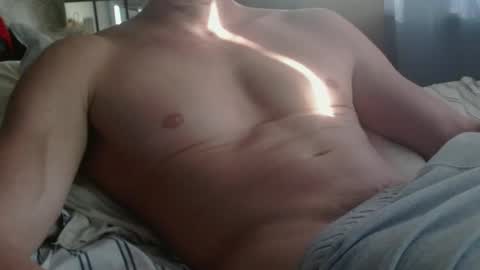 Snapshot of nakedwoodbbttr chatting on March 10, 10:45 pm nakeDwoodBbetter online show from March 10, 10:45 pm