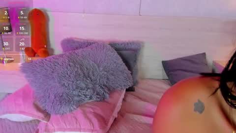 nalamittens online show from February 26, 10:36 pm