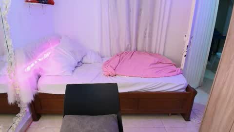 samantha online show from November 22, 12:20 am