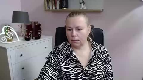 Nancy online show from February 19, 8:44 am