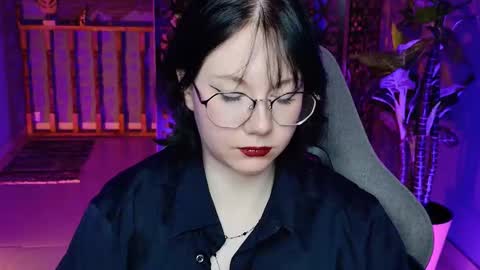 nancymartinez online show from November 7, 9:23 am