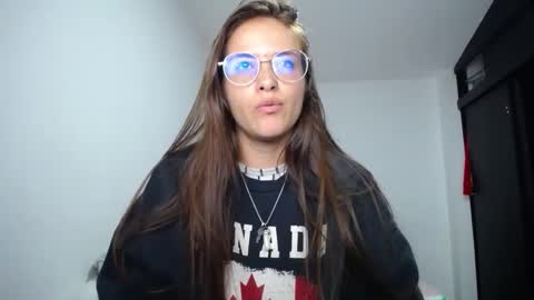 nanna yoshi online show from January 21, 2:11 am