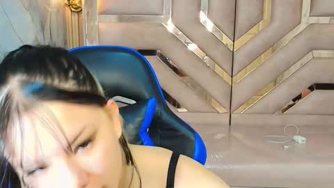 Nancy online show from September 26, 1:08 pm