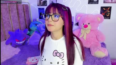 Naoko online show from April 11, 2:49 am