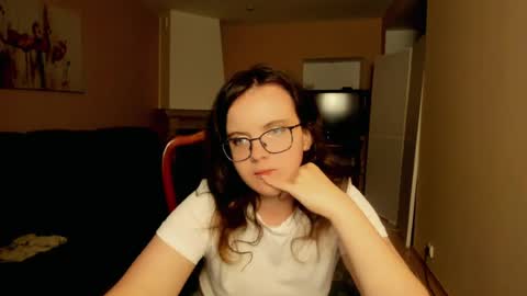naomi_di online show from July 4, 8:56 pm