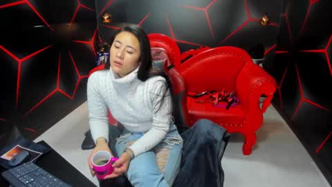 Naomi Hot Follow me Monday to Saturday GMT 05 0700 to 1400 online show from March 3, 12:06 pm