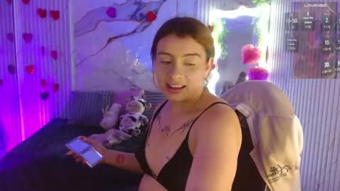 Naomy  online show from February 24, 3:09 am