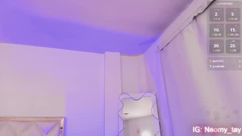 Snapshot of naomy_tay1 chatting on October 21, 3:55 am Naomy online show from October 21, 3:55 am