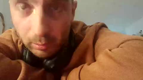 narujoto online show from November 23, 6:50 pm