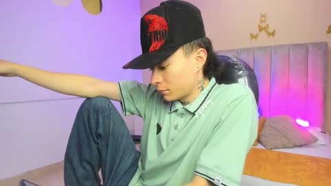 Nascary Fox online show from February 20, 8:00 pm