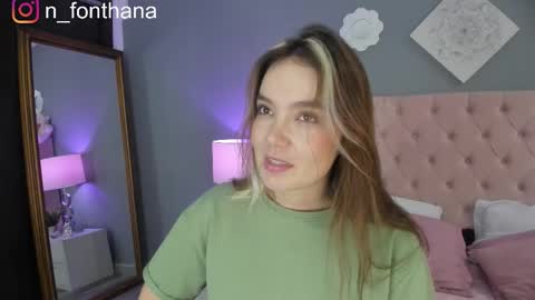 Nashly Fontana online show from November 12, 2:30 pm