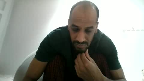 nas online show from March 18, 12:00 pm