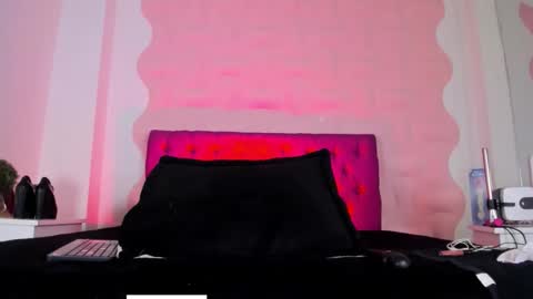 Maira online show from November 27, 11:12 pm