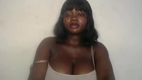 Snapshot of nastie_amanda chatting on October 11, 12:59 am Amanda online show from October 11, 12:59 am
