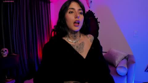Goddess Alice online show from June 6, 7:14 am