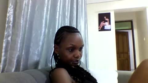 nastydiva1 online show from May 16, 12:07 am