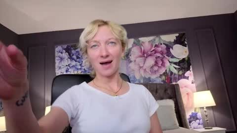 Natalie online show from May 13, 6:45 am