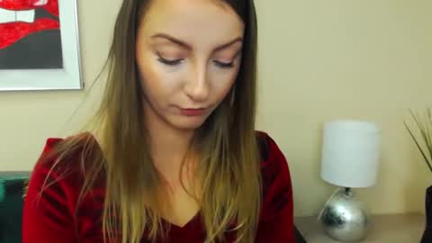 NatalieSexy online show from December 22, 7:04 am