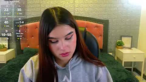 natalie  online show from November 17, 3:09 am