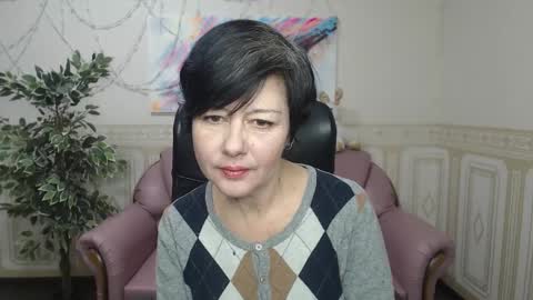 natalie_woods online show from December 13, 8:30 am