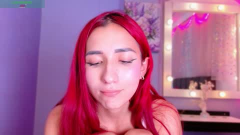 natalliapradas online show from March 19, 7:08 pm