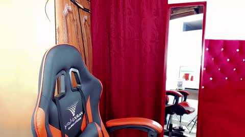 natasha__magics online show from December 3, 3:29 am