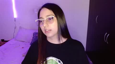 Naty Jg online show from October 2, 2:43 am