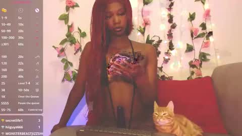 natasha_roost online show from March 11, 1:52 am