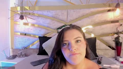 natashaa_romano online show from June 2, 11:45 am