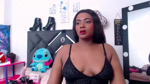 natashasexxy__ online show from October 5, 11:23 pm